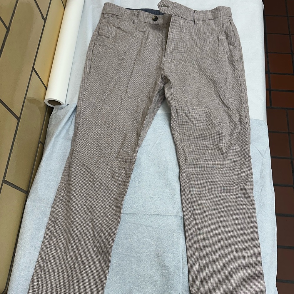 Bonobos Brown checked linen pants